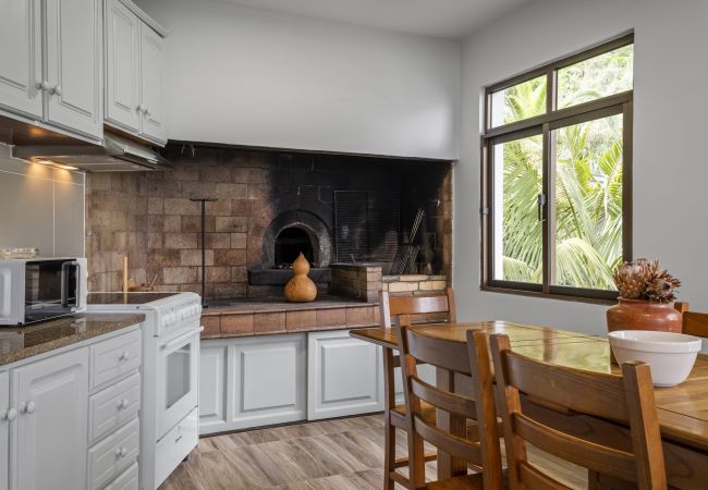 Casa em Ponta Delgada - Northern Secret by Madeira Sun Travel Casa em Ponta Delgada - Northern Secret by Madeira Sun Travel