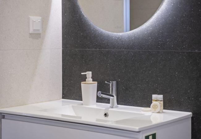 Apartamento em Caniço - Casa da Oliveira III by Homie Apartamento em Caniço - Casa da Oliveira III by Homie