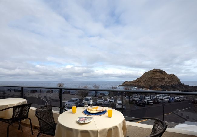 Quarto em Porto Moniz - Pérola Views Inn 110 by Madeira Sun Travel Quarto em Porto Moniz - Pérola Views Inn 110 by Madeira Sun Travel