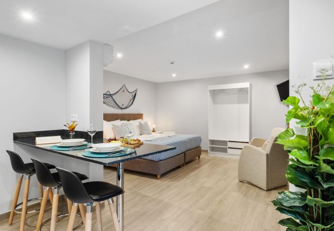 Estúdio em Paúl do Mar - Seaside Sunset - Fisherman's House by Madeira Sun Estúdio em Paúl do Mar - Seaside Sunset - Fisherman's House by Madeira Sun