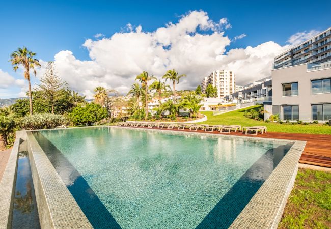 Apartamento em Funchal - Ocean's Whisper by Madeira Sun Travel Apartamento em Funchal - Ocean's Whisper by Madeira Sun Travel