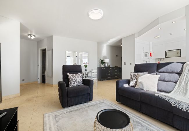 Apartamento em Funchal - Fórum Glam 5B by Homie Apartamento em Funchal - Fórum Glam 5B by Homie