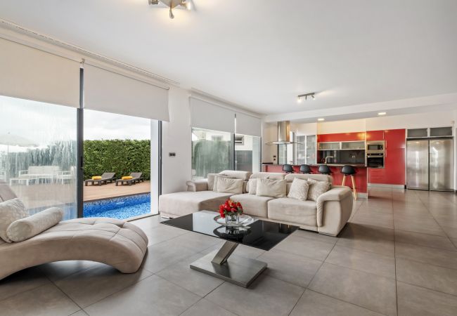 Villa in Funchal - Villa Beausoleil by Homie Villa in Funchal - Villa Beausoleil by Homie