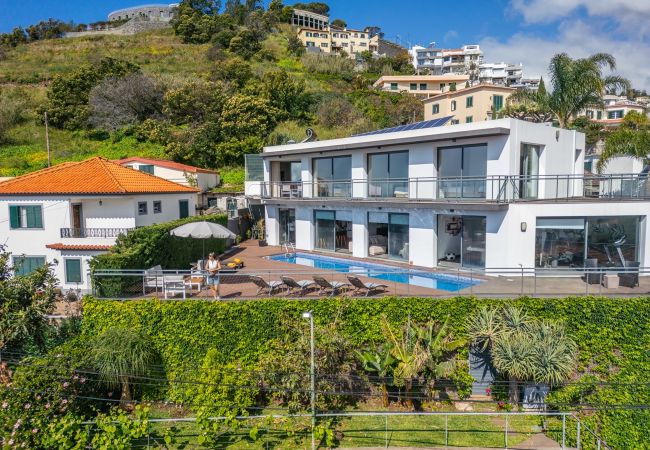 Villa in Funchal - Villa Beausoleil by Homie Villa in Funchal - Villa Beausoleil by Homie