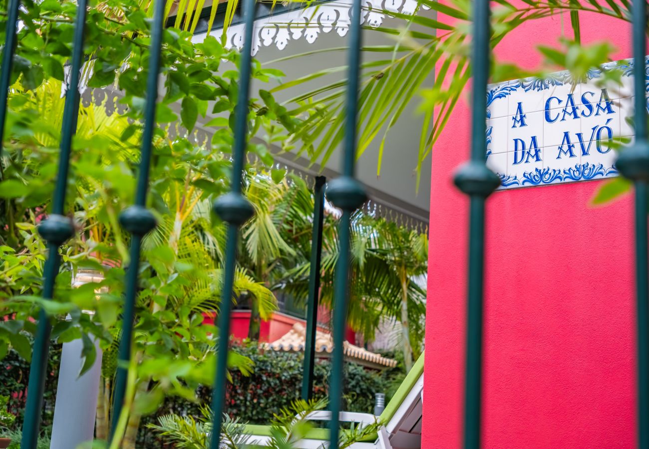 House in Ponta do Sol - Quinta da tia Briosa, Casa da Avó House in Ponta do Sol - Quinta da tia Briosa, Casa da Avó