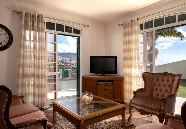 House in Funchal - Gem of a House by Madeira Sun Travel House in Funchal - Gem of a House by Madeira Sun Travel
