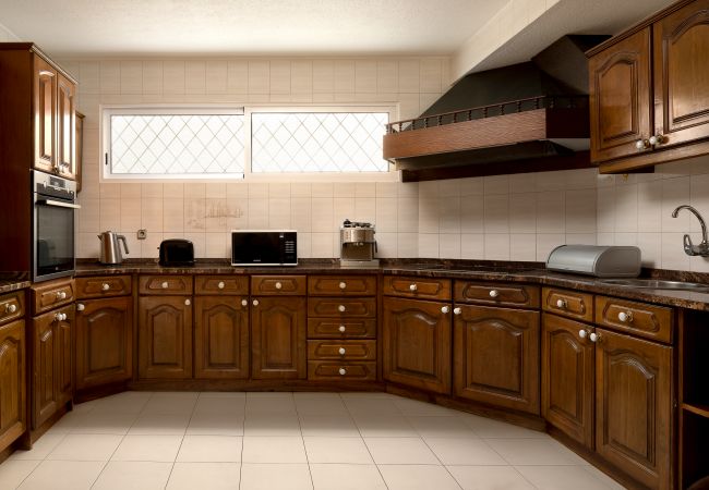 House in Funchal - Gem of a House by Madeira Sun Travel House in Funchal - Gem of a House by Madeira Sun Travel