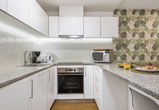 Apartment in Funchal - Funchal Tropical - Hurricane Plant by Madeira Sun Apartment in Funchal - Funchal Tropical - Hurricane Plant by Madeira Sun