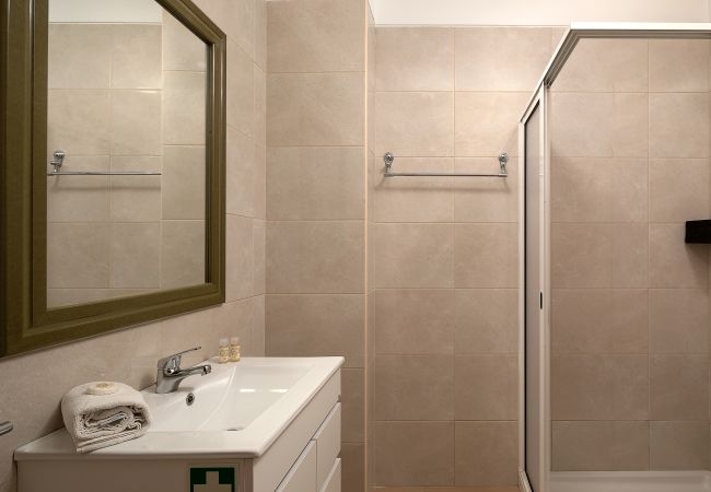 Apartment in Funchal - Ribeira das Casas Apt 3E by Madeira Sun Travel Apartment in Funchal - Ribeira das Casas Apt 3E by Madeira Sun Travel