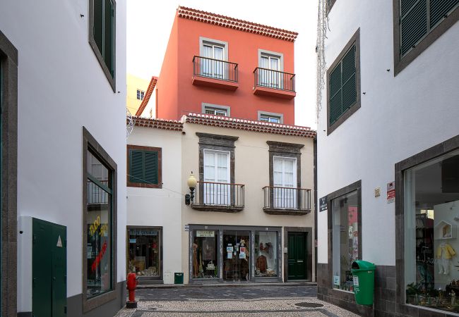Apartment in Funchal - Ribeira das Casas Apt 3E by Madeira Sun Travel Apartment in Funchal - Ribeira das Casas Apt 3E by Madeira Sun Travel