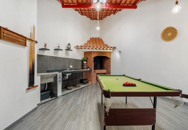 Villa in Santa Cruz - Sea View Villa by Madeira Sun Travel Villa in Santa Cruz - Sea View Villa by Madeira Sun Travel