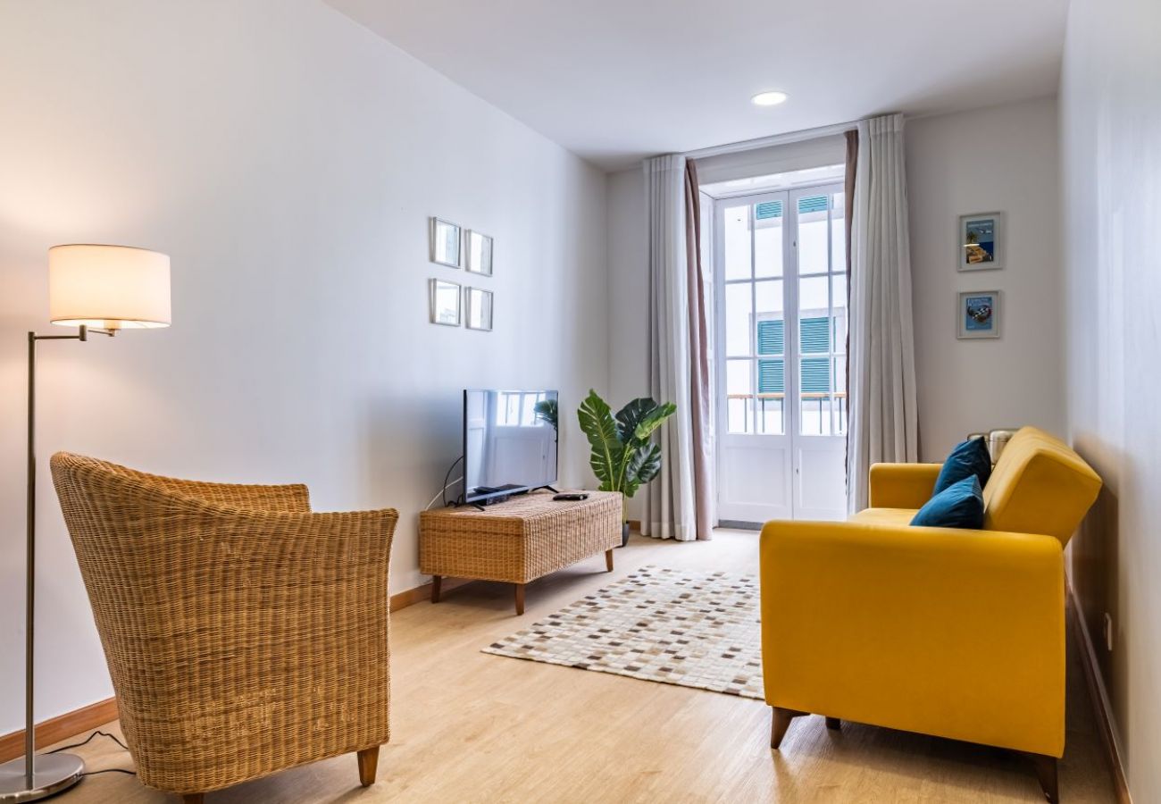 Apartment in Funchal - Ribeira das Casas Apt 1B by Madeira Sun Travel Apartment in Funchal - Ribeira das Casas Apt 1B by Madeira Sun Travel
