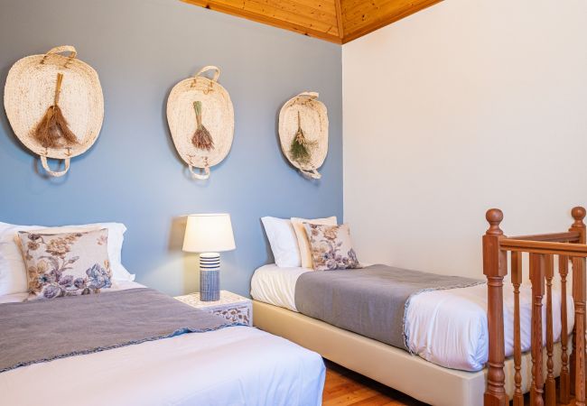 Cottage in Ponta do Pargo - Rainbow Cottage by Madeira Sun Travel Cottage in Ponta do Pargo - Rainbow Cottage by Madeira Sun Travel