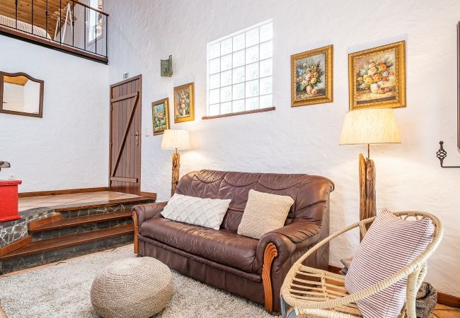 Cottage in São Roque do Faial - Ivy Cottage by Madeira Sun Travel Cottage in São Roque do Faial - Ivy Cottage by Madeira Sun Travel