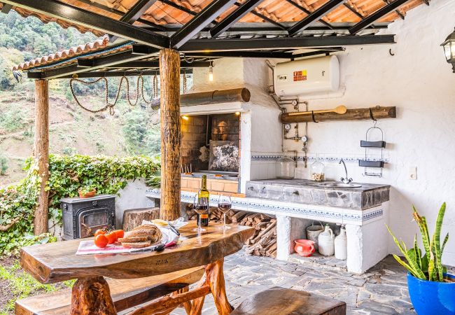 Cottage in São Roque do Faial - Ivy Cottage by Madeira Sun Travel Cottage in São Roque do Faial - Ivy Cottage by Madeira Sun Travel