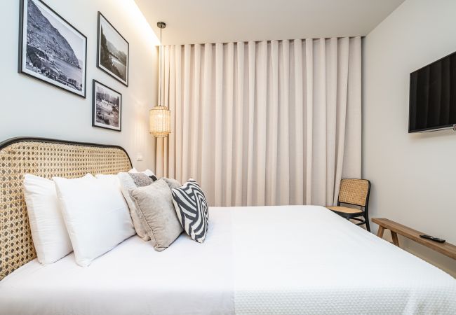 Rent by room in Machico - Machim D'Arfet House 202 by Madeira Sun Travel Rent by room in Machico - Machim D'Arfet House 202 by Madeira Sun Travel