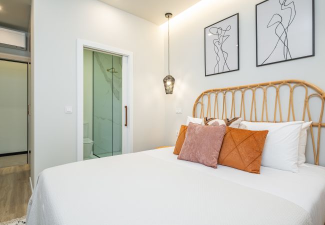 Rent by room in Machico - Machim D'Arfet House 203 by Madeira Sun Travel Rent by room in Machico - Machim D'Arfet House 203 by Madeira Sun Travel