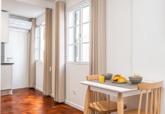 Apartment in Funchal - Ribeira do Esmeraldo 1B by Madeira Sun Travel