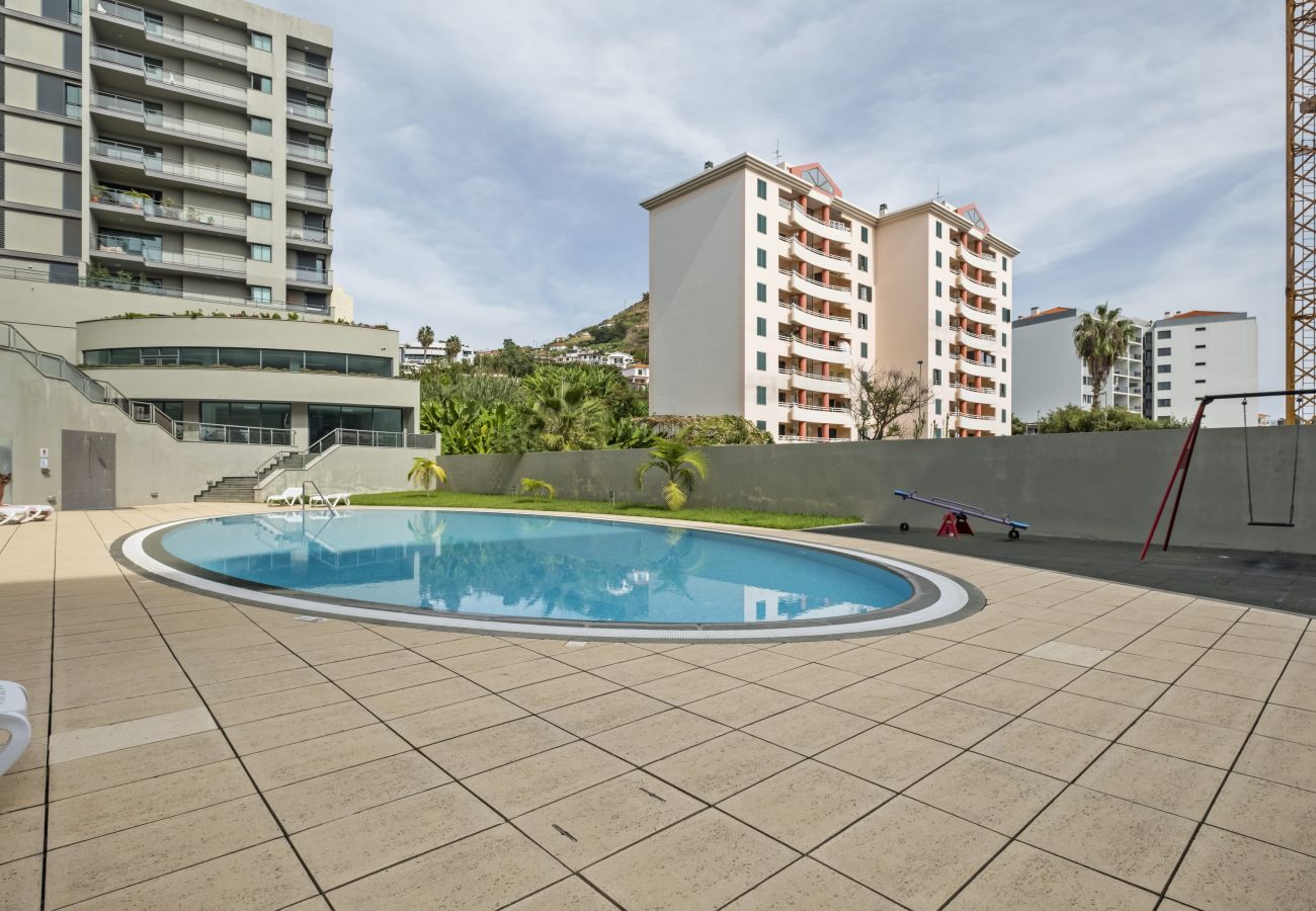 Apartment in Funchal - Blue and Gold Sunset by Homie Apartment in Funchal - Blue and Gold Sunset by Homie