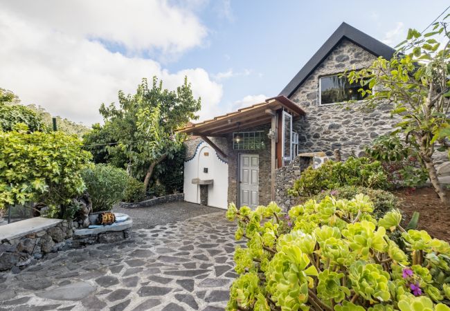 Bungalow in Calheta - Casas Maravilha - Palheiro by Homie Bungalow in Calheta - Casas Maravilha - Palheiro by Homie