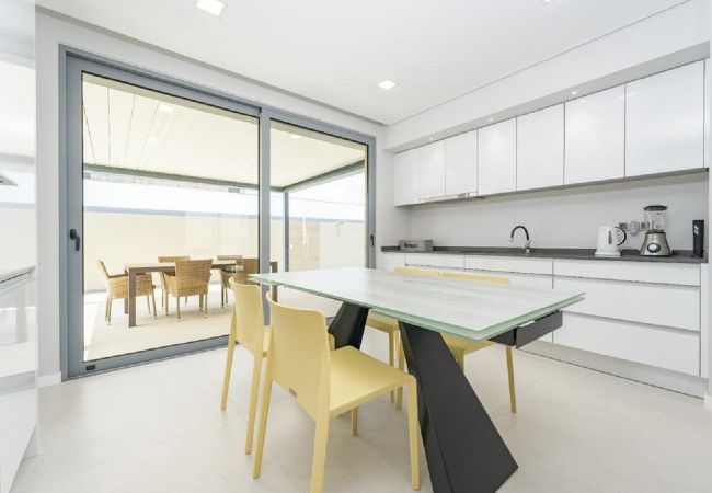 House in Porto Santo - Golden House by Madeira Sun Travel House in Porto Santo - Golden House by Madeira Sun Travel