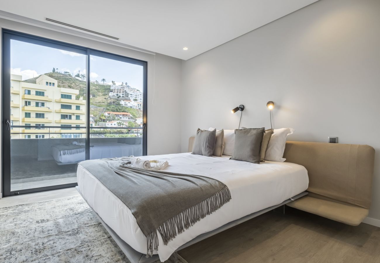 Apartment in Funchal - Tower Penthouse by Madeira Sun Travel Apartment in Funchal - Tower Penthouse by Madeira Sun Travel