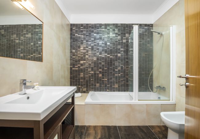 House in Funchal - Til Home by Homie House in Funchal - Til Home by Homie