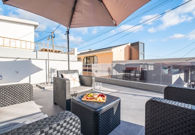 Studio in Paúl do Mar - Seaside Sunset - Deep Sea by Madeira Sun Travel Studio in Paúl do Mar - Seaside Sunset - Deep Sea by Madeira Sun Travel