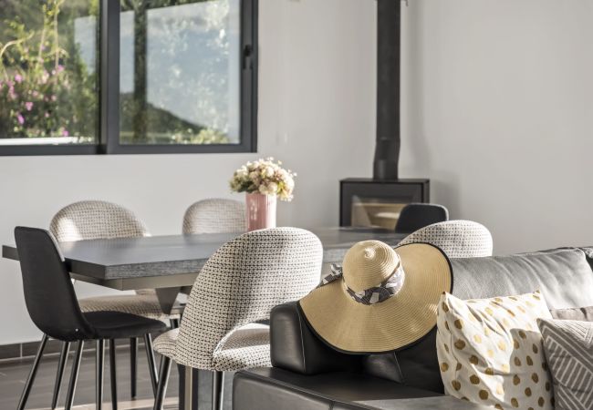 House in Arco da Calheta - Villa Soleil by Homie House in Arco da Calheta - Villa Soleil by Homie