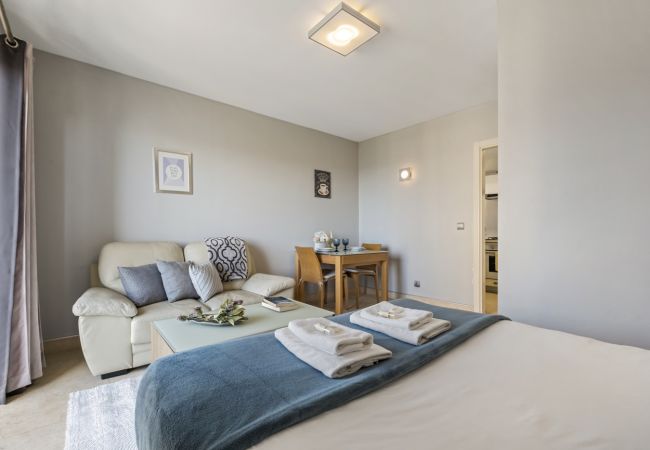 Apartment in Funchal - Fórum Ocean View 5B by Madeira Sun Travel Apartment in Funchal - Fórum Ocean View 5B by Madeira Sun Travel