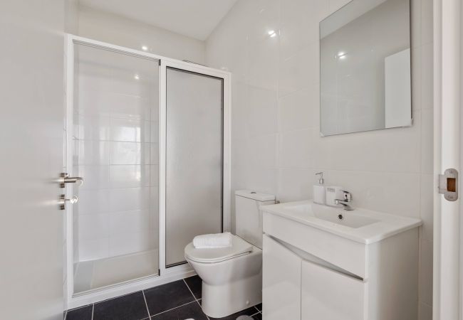 House in Canhas - Casa do Malaquias by Homie House in Canhas - Casa do Malaquias by Homie