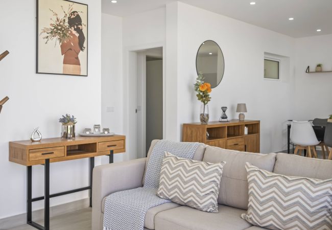 House in Canhas - Casa do Malaquias by Homie House in Canhas - Casa do Malaquias by Homie
