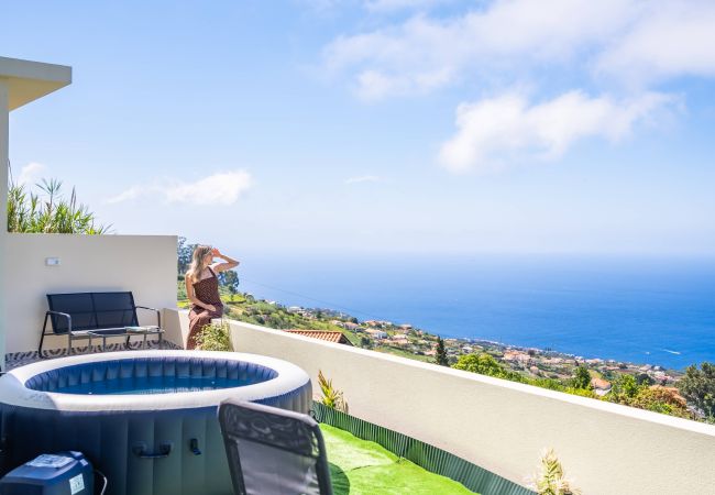 House in Canhas - Casa do Malaquias by Homie House in Canhas - Casa do Malaquias by Homie