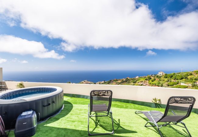 House in Canhas - Casa do Malaquias by Homie House in Canhas - Casa do Malaquias by Homie