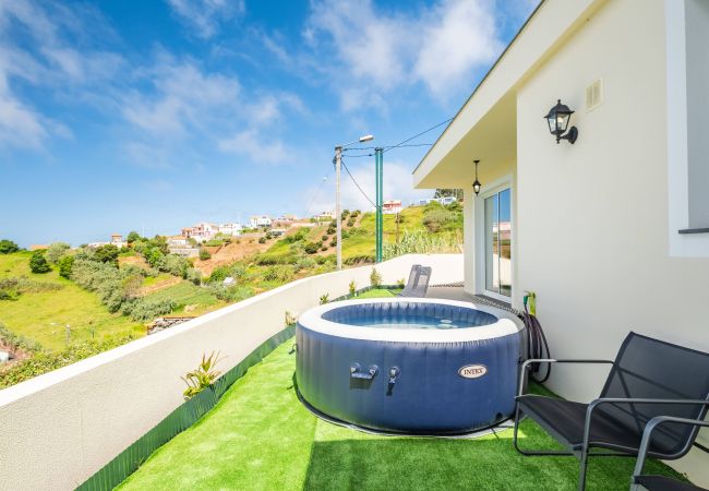 House in Canhas - Casa do Malaquias by Homie House in Canhas - Casa do Malaquias by Homie