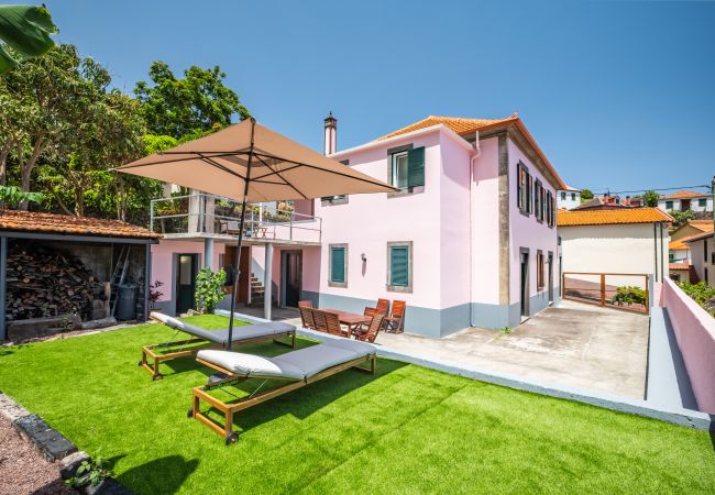 Villa in Seixal - Villa Rosa Mare by Homie Villa in Seixal - Villa Rosa Mare by Homie