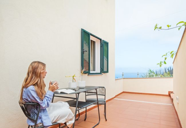 Cottage in Porto Moniz - Palheiro Simone by Homie Cottage in Porto Moniz - Palheiro Simone by Homie