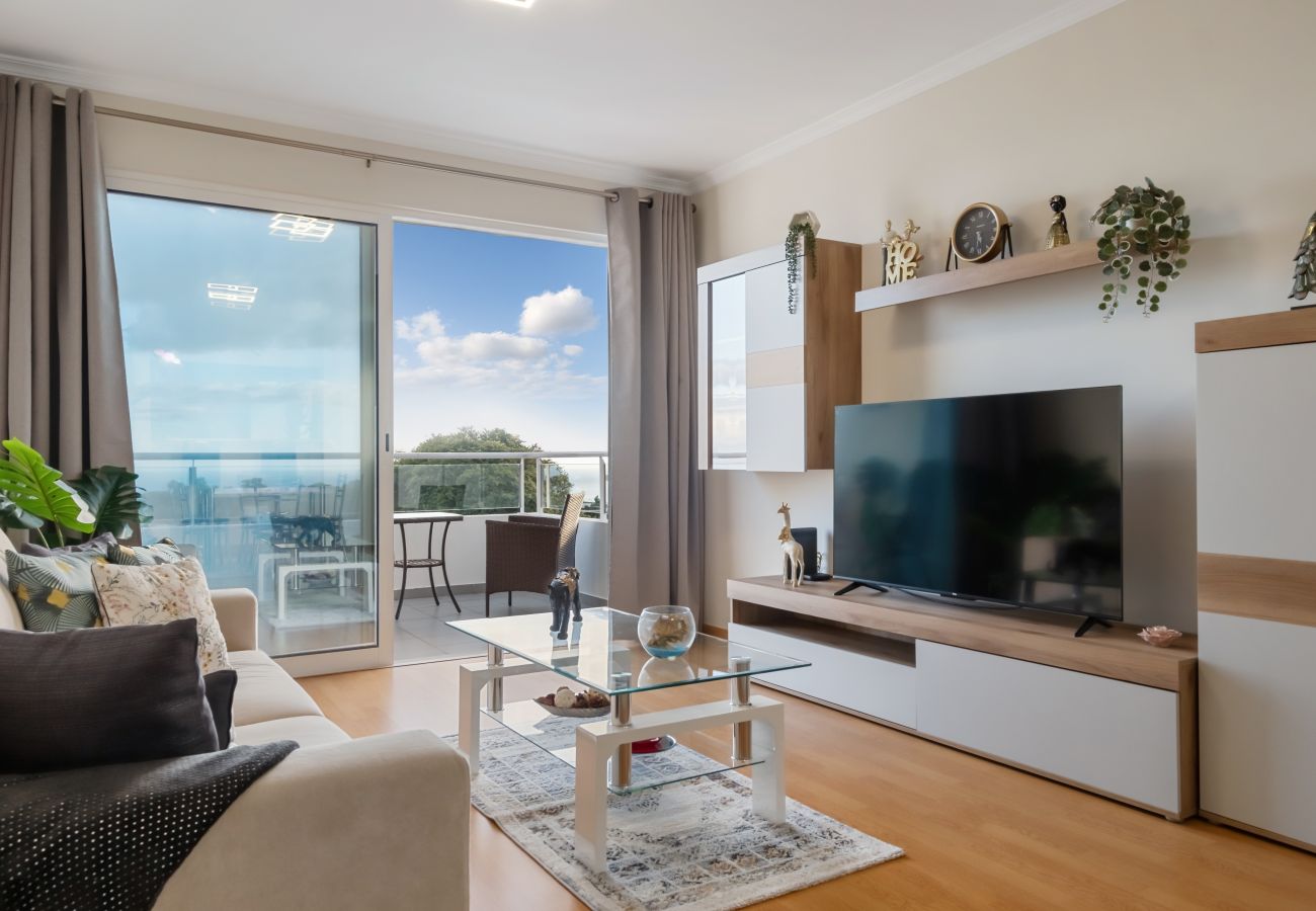 Apartment in Caniço - Sunflower Stay by Homie