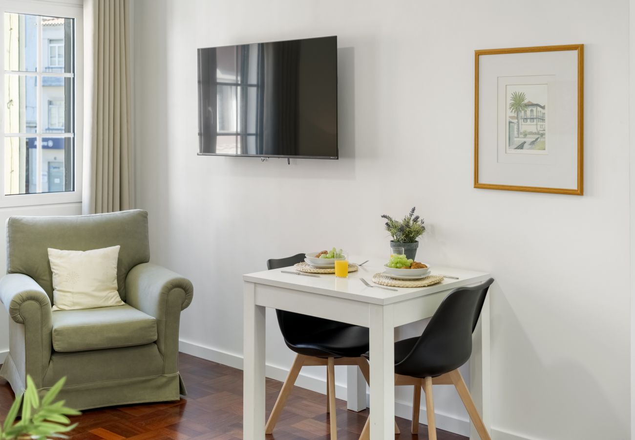 Apartment in Funchal - Ribeira do Esmeraldo 2A by Homie